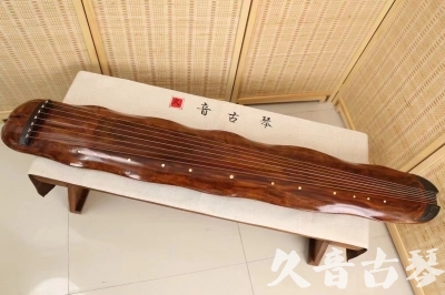林芝地区●久音古琴  ●今日推荐20240831  【断纹蕉叶】